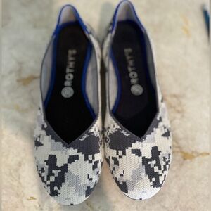 COPY - Rothy’s Camouflage Grey Round Toe sz 10.5